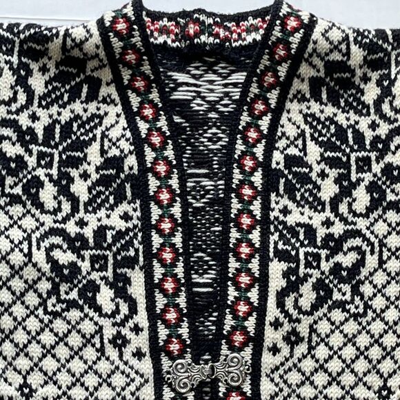 Dale of Norway Wool Knit Cardigan Ski Sweater Nordic Fair Isle Clasp Jacket XS - Picture 9 of 16